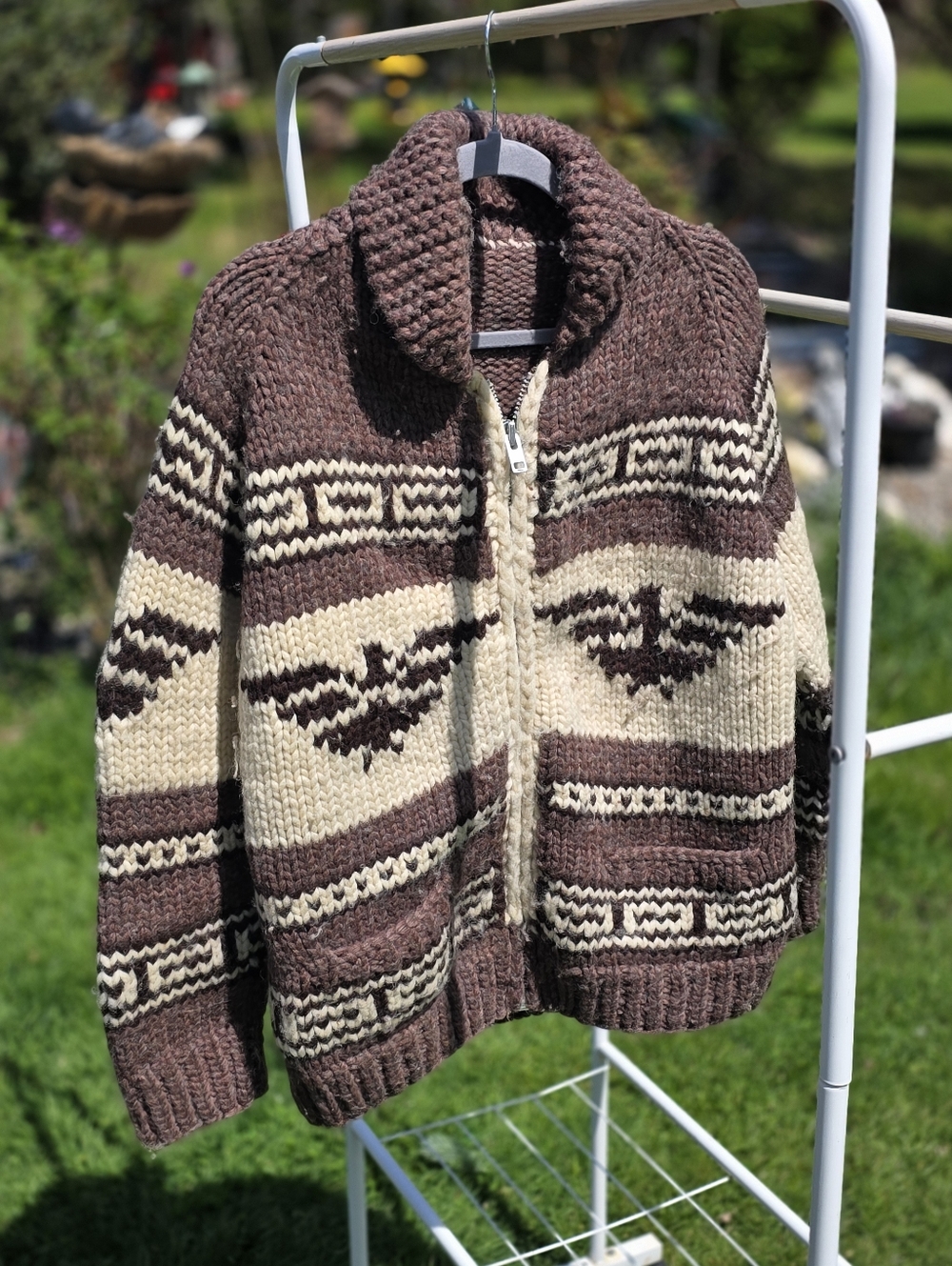 100%Wool Brown & Cream Patterned Zip-up Sweater